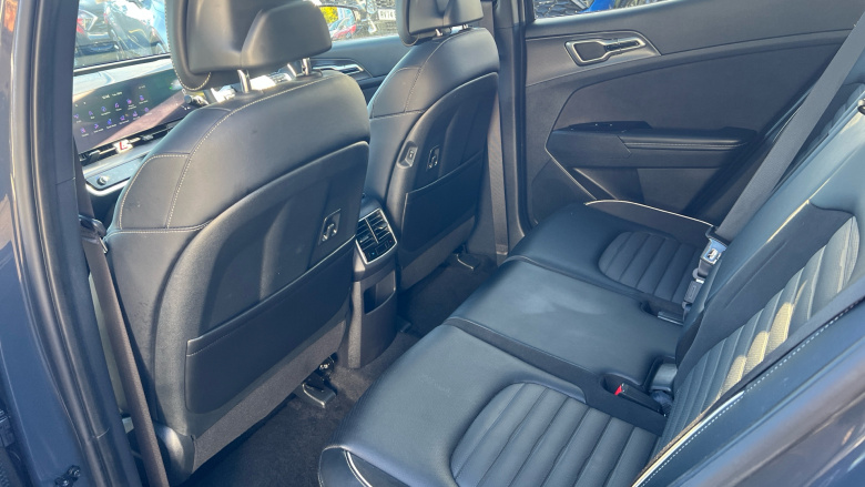 Kia Sportage 1.6T GDi 241 PHEV GT-Line S 5dr Auto AWD Estate